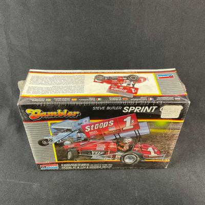 -207- 1:24 SCALE | Steve Butler Sprint Car Model Kit | Sealed
