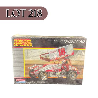 -218- 1:24 SCALE | Brad Doty Sprint Car Model Kit | Sealed