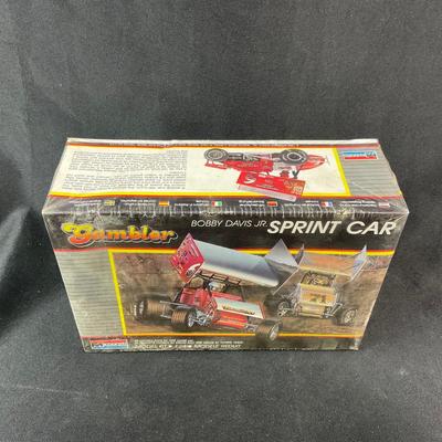 -219- 1:24 SCALE | Bobby Davis Jr. Sprint Car Model Kit | Sealed
