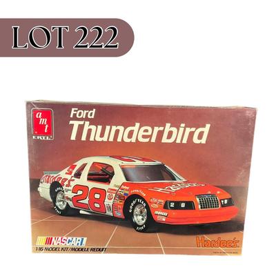 -222- 1:16 SCALE | Ford Thunderbird Hardee’s Model Kit | Opened