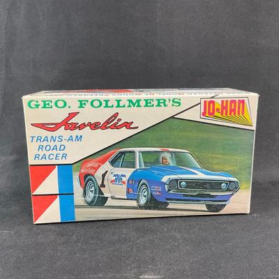 -224- 1:25 SCALE | Geo. Follmer’s Javelin Trans-Am Road Racer Model Kit | Opened