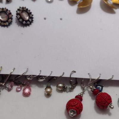 Collection of Earrings (#41)