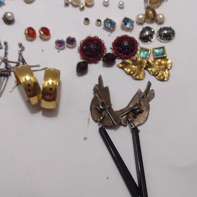 Collection of Earrings (#41)