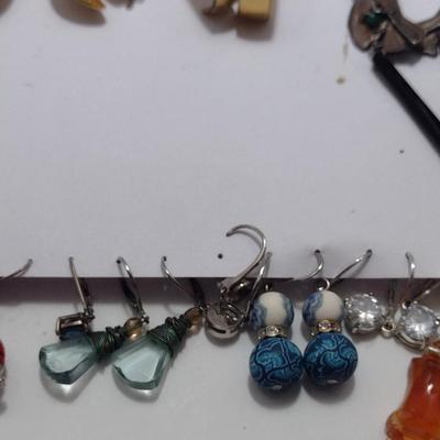 Collection of Earrings (#41)