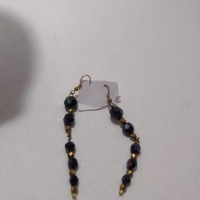 Aurora Borealis Necklace and Earrings- Black and Gold (#43)