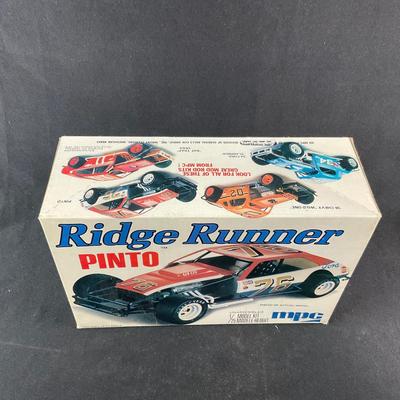 -231- 1:25 SCALE | Ridge Runner Pinto Model Kit | Opened