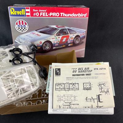 -237- 1:25 SCALE | Tom Jones #0 FEL-PRO Thunderbird Model Kit | Opened
