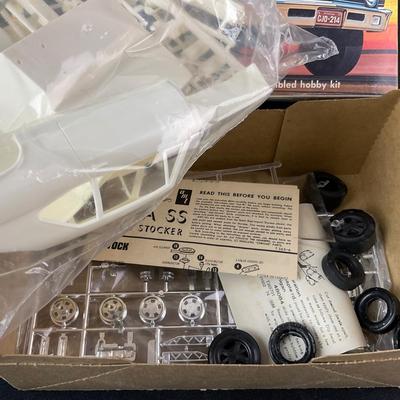 -239- 1:25 SCALE | Chevy Nova SS Pro Stocker Model Kit | Opened