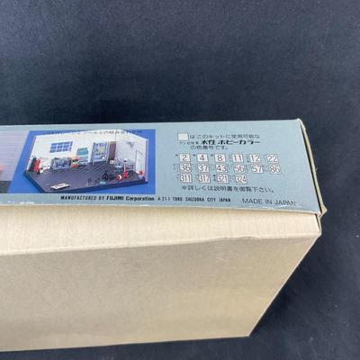 -243- 1:24 SCALE | Fujimi Garage & Tools Model Kit | Opened