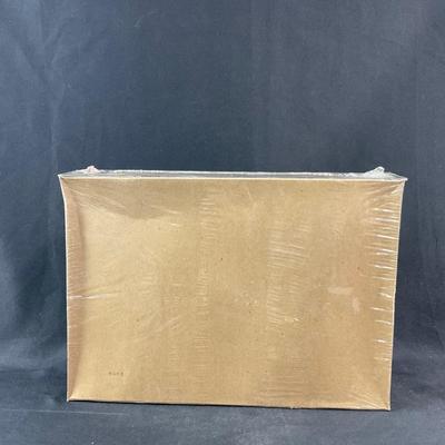 -244- 1:16 SCALE | Ford Thunderbird Hardee’s Model Kit | Sealed