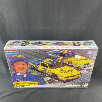 -248- 1:24 SCALE | #3 Wrangler Combo ‘86 Chevy Monte Carlo ‘81 Pontiac Grand Prix Model Kit | Sealed