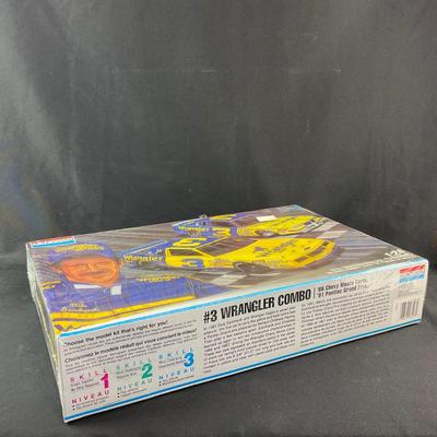 -248- 1:24 SCALE | #3 Wrangler Combo ‘86 Chevy Monte Carlo ‘81 Pontiac Grand Prix Model Kit | Sealed