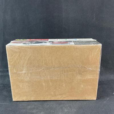 -249- 1:25 SCALE | ‘55 Jukebox Ford Model Kit | Sealed