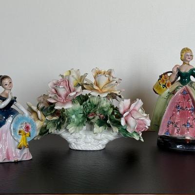 Capodimonte Porcelain Floral Arrangement Lot