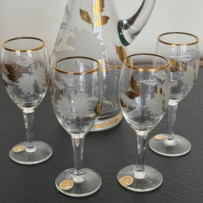 Mid-Century Romanian Crystal Decanter and Cordial Glasses Set