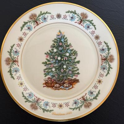 Lenox Limited Edition Christmas Tree Collector Plate