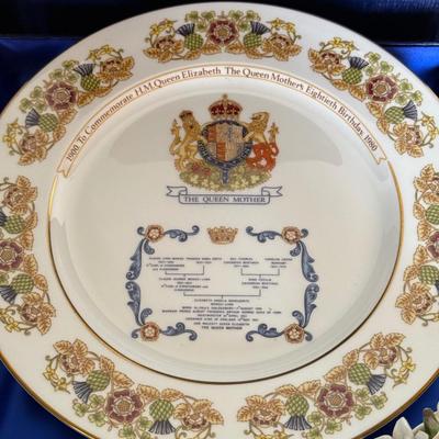 Aynsley Collector Plate Lot