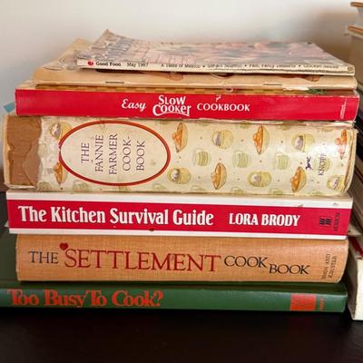 Cookbooks Lot