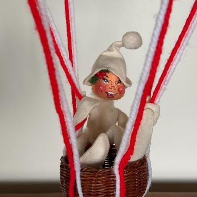 Vintage Annalee Holiday Hot Air Balloon