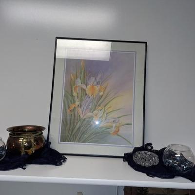 YELLOW IRIS PICTURE AND OTHER HOME DECOR