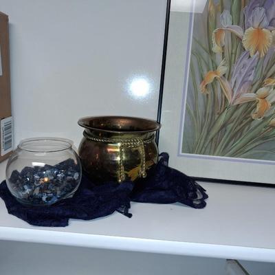 YELLOW IRIS PICTURE AND OTHER HOME DECOR