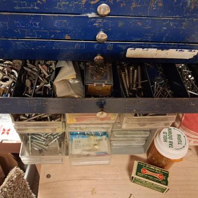 HARDWARE AND ORGANIZERS