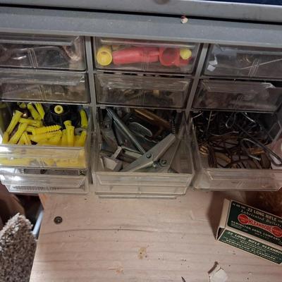 HARDWARE AND ORGANIZERS