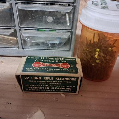 HARDWARE AND ORGANIZERS