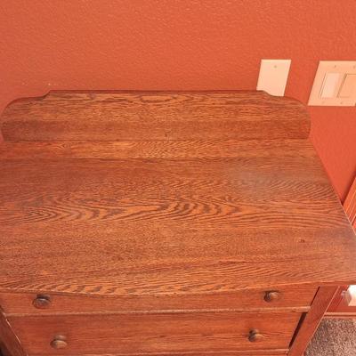 ANTIQUE 6 DRAWER CHEST WITH DOVETAILED DRAWERS