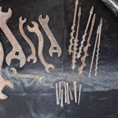 OLD HAND TOOLS