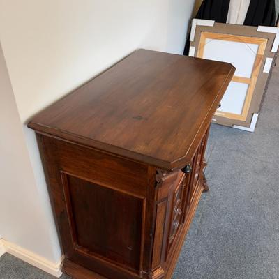 Sale Photo Thumbnail #175