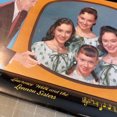 Sale Photo Thumbnail #292