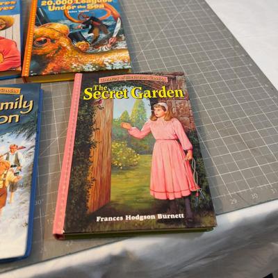 Sale Photo Thumbnail #452