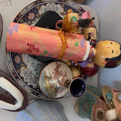 Large Selection of Asian Pottery / Ceramics, figurines and plate