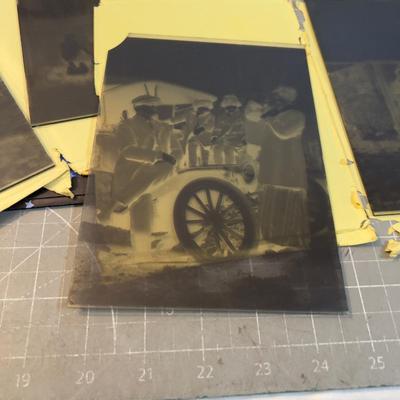 Photos WITH GLASS PLATE Negatives OMG!