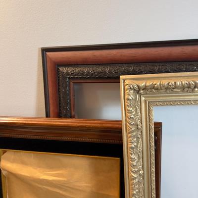 Frame Lot 