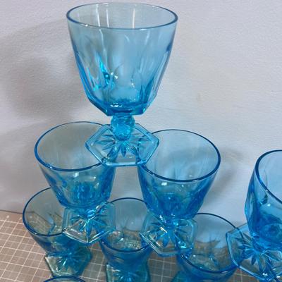 Capri Colony by Hazel Atlas BLUE Glasses (11) 