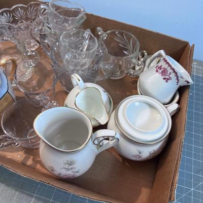 Creamer & Sugars Mixed lot 