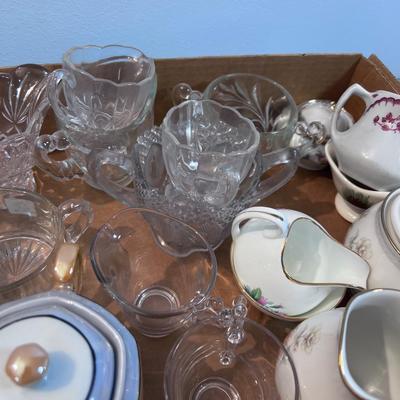 Creamer & Sugars Mixed lot 