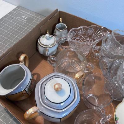 Creamer & Sugars Mixed lot 