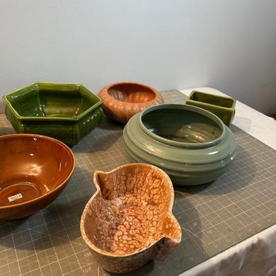 Hager Planters Mixed lot 