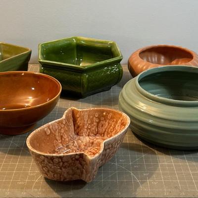 Hager Planters Mixed lot 