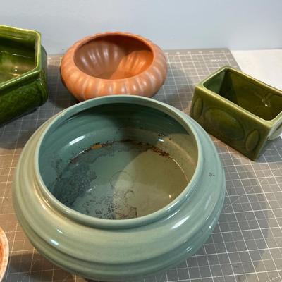 Hager Planters Mixed lot 