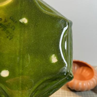 Hager Planters Mixed lot 