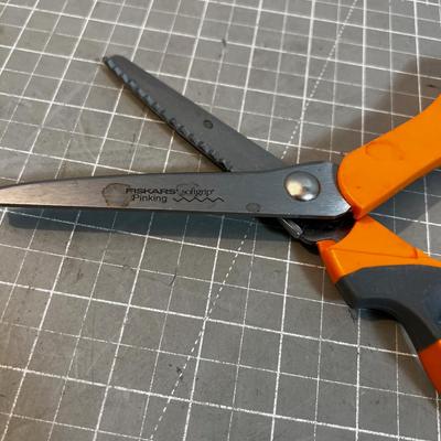 Pinking Shears and Scissors - The Good Stuff!!