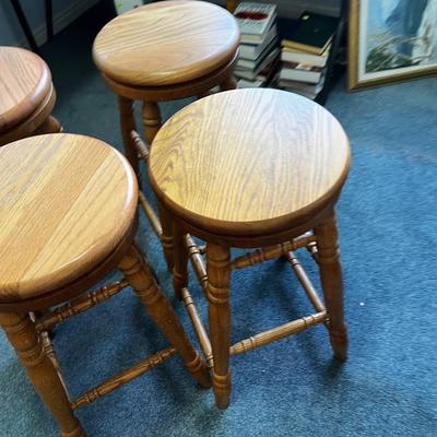 Solid Oak Swivel Seats (4) STOOLS 