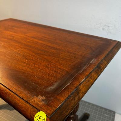 Duncan Fife Small Table with Serving Tray 