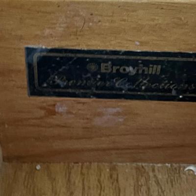 Fruit Wood Finish End Table 