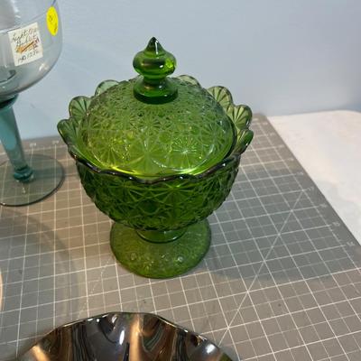 Mixed Lot of Glass, Various styles and makers 