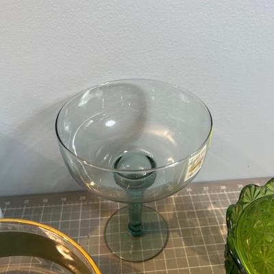 Mixed Lot of Glass, Various styles and makers 